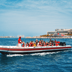 90 Mins Guided Sightseeing Boat Tour Must-see attractions