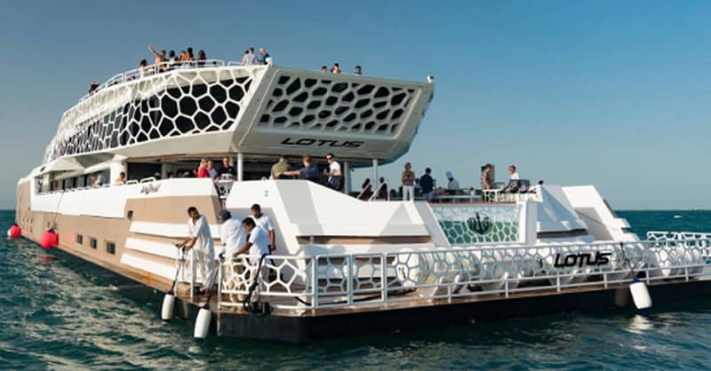 3-Hour Megayacht 5* Dinner + Drinks: Child (Aed 199), Adult (Aed 249) Dubai - Image 10