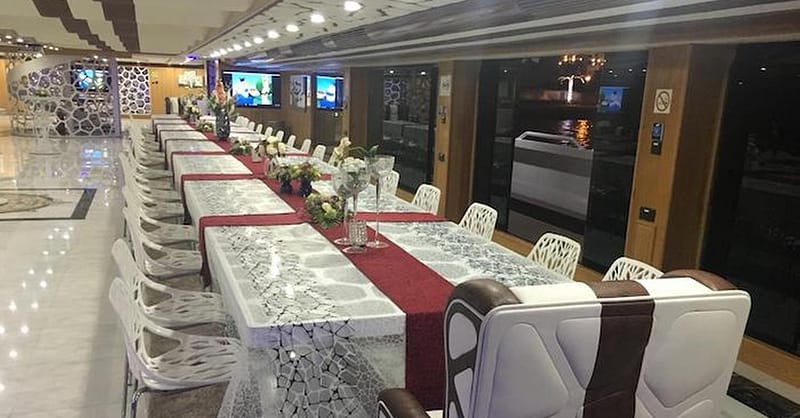 3-Hour Megayacht 5* Dinner + Drinks: Child (Aed 199), Adult (Aed 249) Dubai - Image 8