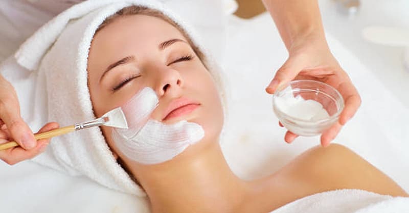 45-Minute Spa Facial W/ Optional Eye / Full Body Deep Tissue Treatment Abu Dhabi - Image 2