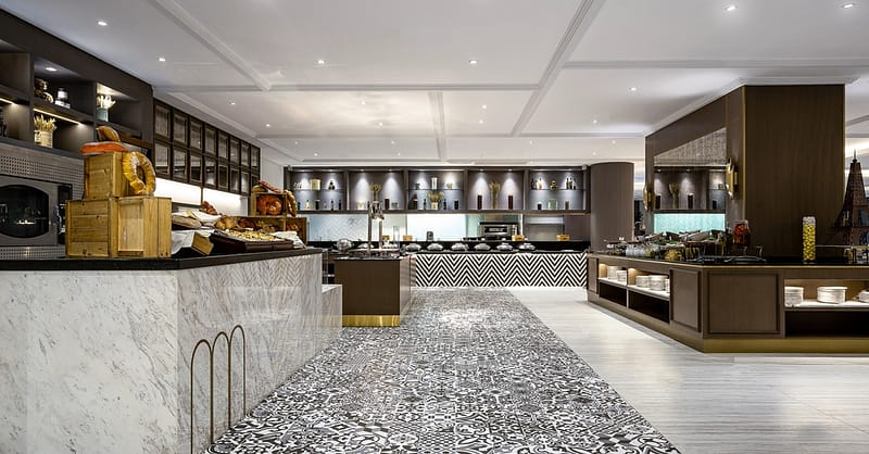 5* Premium Sunday Lunch With Beverages For 1 Child Or 1, 2 Or 4 Adults Dubai - Image 5