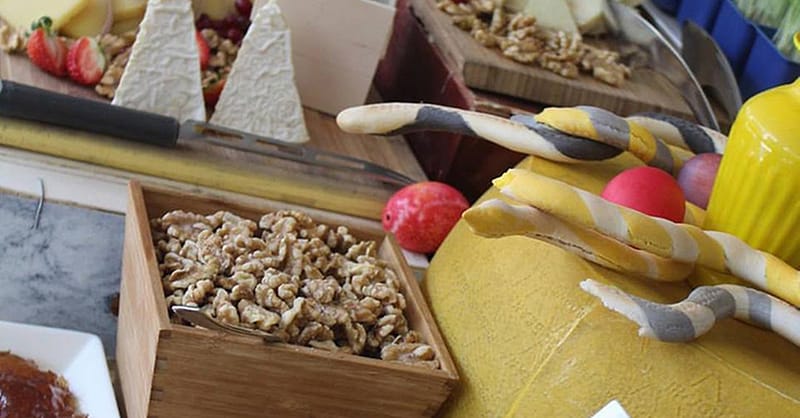5* Saturday Brunch And: Child (Aed 137) Or Adult (Aed 274) Abu Dhabi - Image 15
