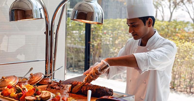 5* Saturday Brunch And: Child (Aed 137) Or Adult (Aed 274) Abu Dhabi - Image 3