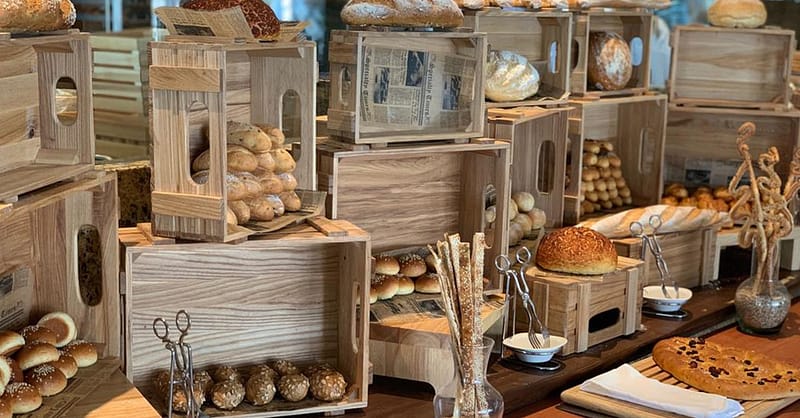 Lunch Or Dinner Buffet At Royal M Hotel By Gewan Abu Dhabi Abu Dhabi - Image 4