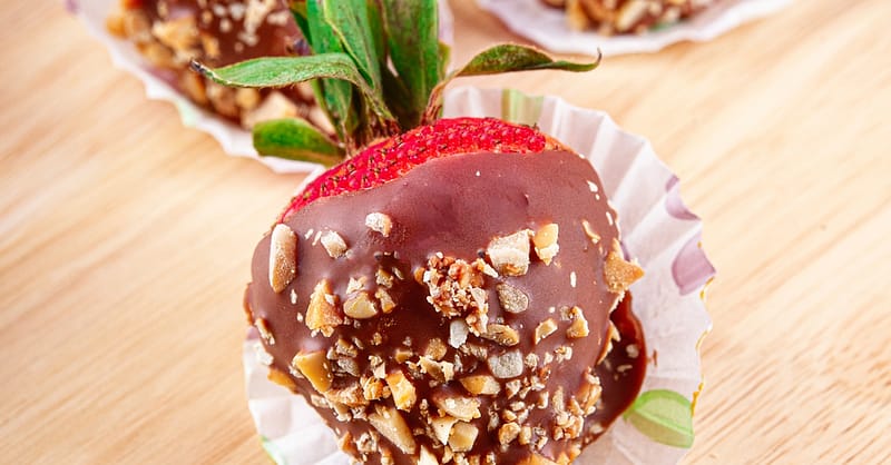 Aed 100 Towards Treats Boxes Dubai - Image 18