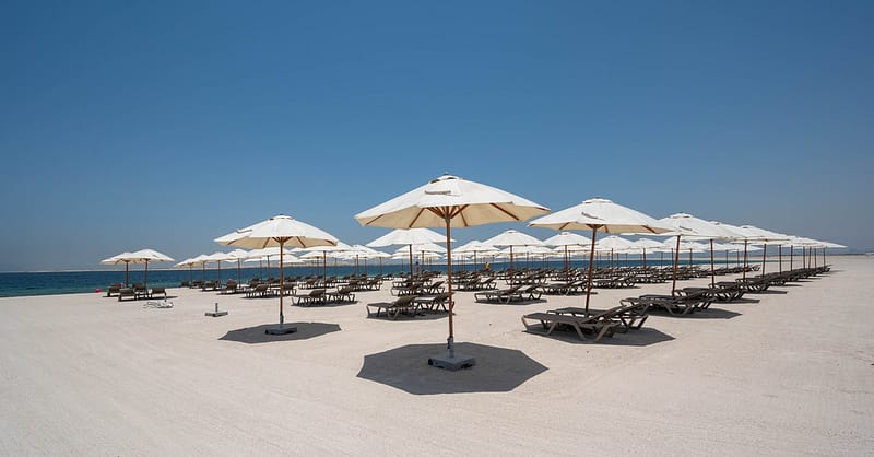 Beach Resort Pool And Beach Access W/ Optional Food & Beverages Credit Dubai - Image 3