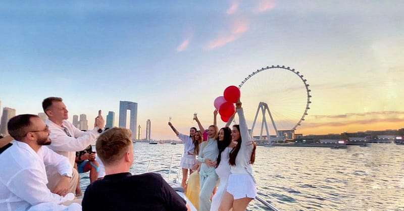 Birthday, Romantic, Bachelor/Bachelorette Party Decorations For Yachts Dubai - Image 6