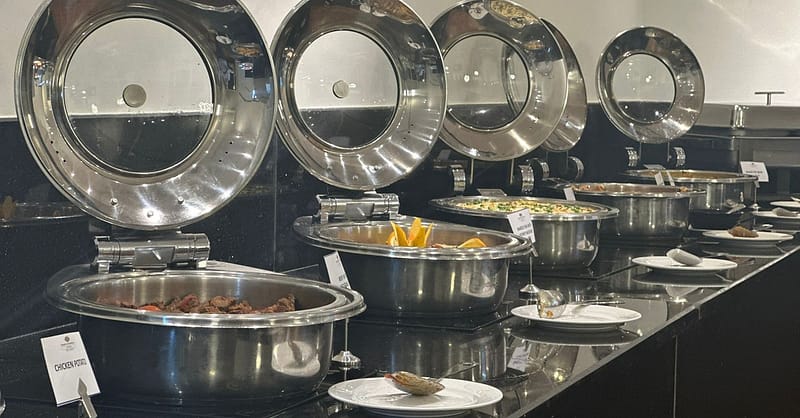 Breakfast Buffet With Drinks Abu Dhabi - Image 5