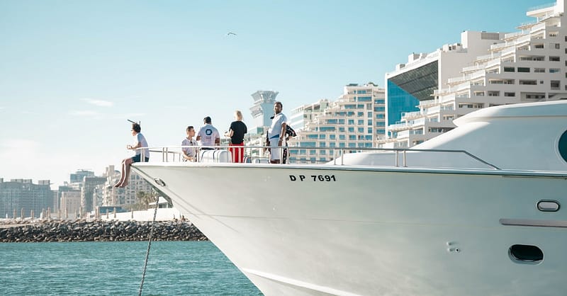 Centaurus Yatch Tour - Mid Day, Sunset Or Night Tours Dubai - Image 3