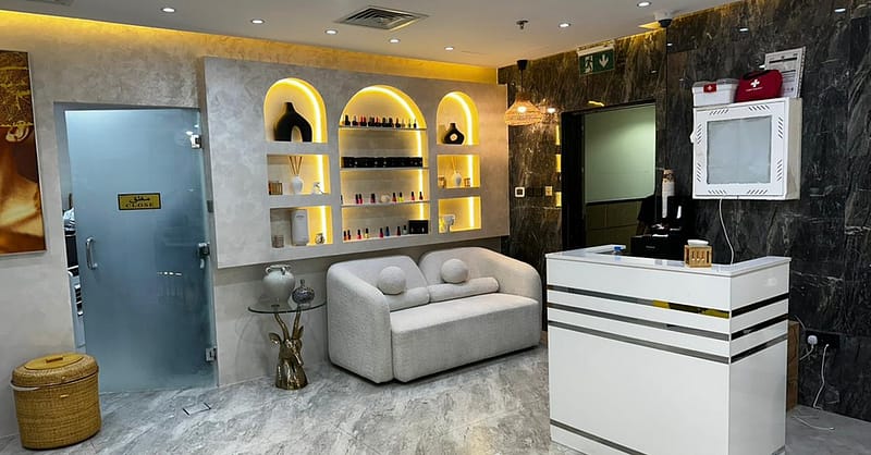 Choice Of Hair Wash And Blowdry At Bronzette Salon Dubai - Image 11