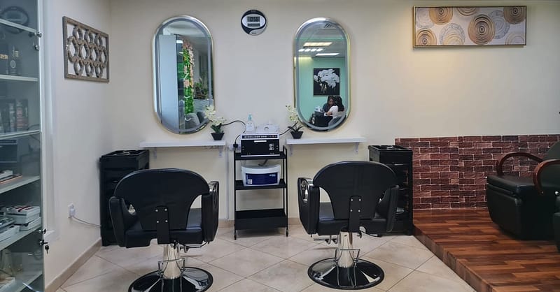 Choice Of Individual 3d, 2d, Natural, Or Volume Eyelash Extensions Abu Dhabi - Image 4