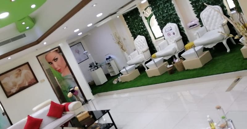Wash And Blow-Dry Abu Dhabi - Image 5