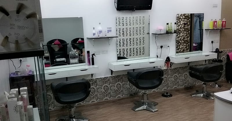 Haircut, Wash And Blow-Dry Dubai - Image 3