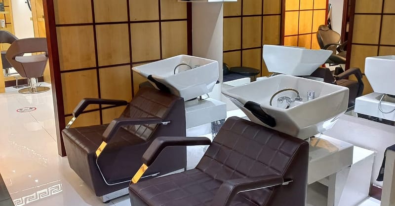 Classic Manicure And Pedicure Dubai - Image 3