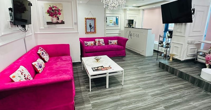 Deep Cleansing Facial With Mask And Bleach At Alora Beauty Salon Abu Dhabi - Image 5