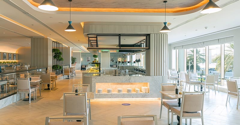 Delicious And Refreshing Lunch Or Dinner Buffet With Beverages Abu Dhabi - Image 7
