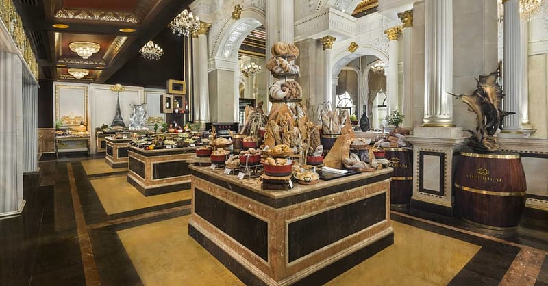 Dinner Buffet For Children And Up To Four Adults With Beverages Dubai - Image 3
