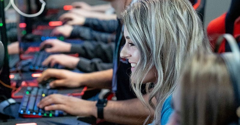 Dive Into Fun: Three-Hour Play Station, Pc Or Streaming Vip Bundle Dubai - Image 4