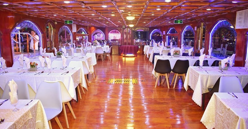 Dubai Marina Dinner Dhow Cruise For Child (Aed 129) & Adult (Aed 149) Dubai - Image 3