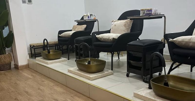 Embrace Relaxation With A Massage Treatment At Stylin Lash And Beauty Dubai - Image 2