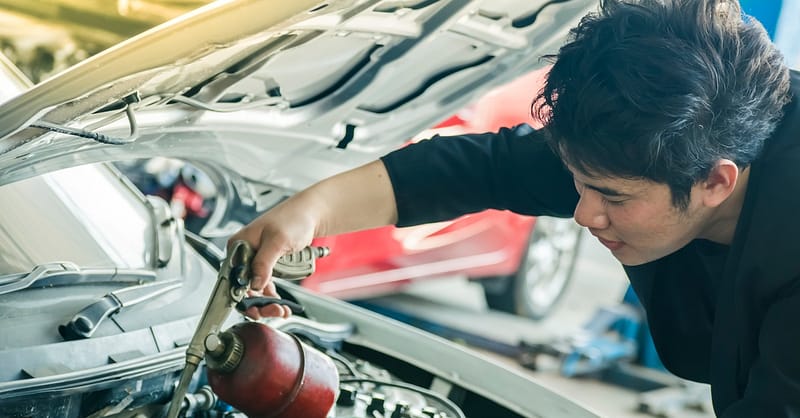 Engine Flushing And Oil Change Abu Dhabi