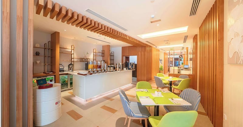 Enjoy A Dinner Buffet W/ Free-Flowing Soft Beverages & Juices Dubai