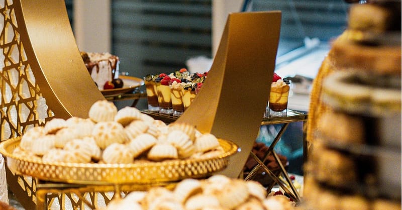 Enjoy Dinner Buffet With Bottomless Soft Beverages And Water Abu Dhabi - Image 2