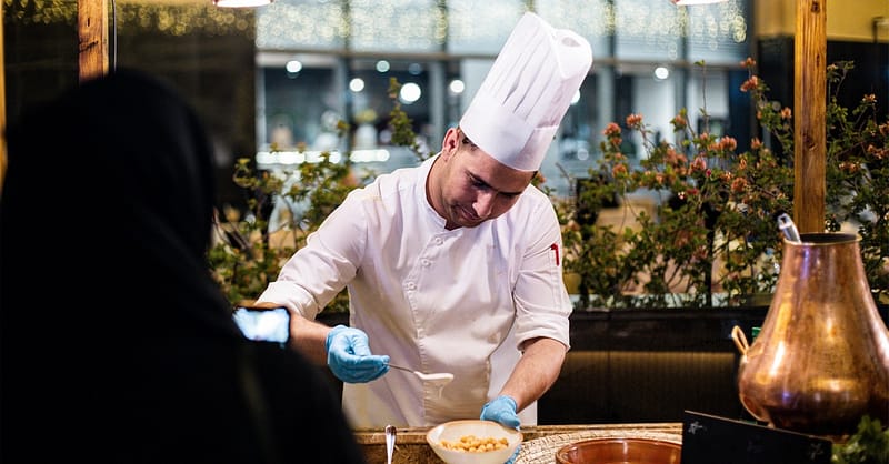 Enjoy Dinner Buffet With Bottomless Soft Beverages And Water Abu Dhabi - Image 5