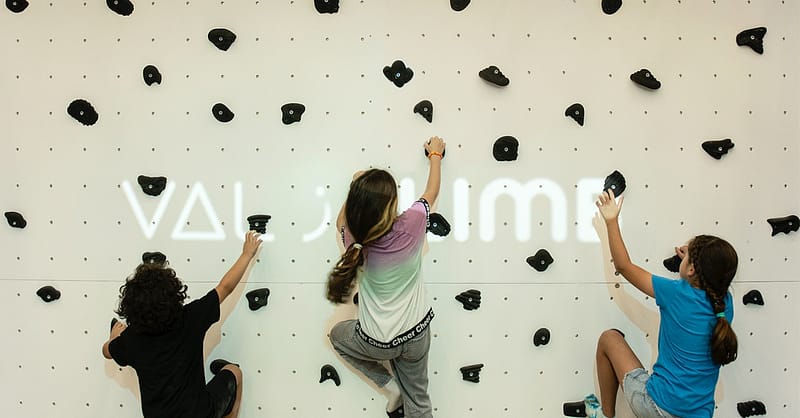 Experience Ultimate Pass For Thrill And Family Fun At Dubai Hills Mall Dubai - Image 5