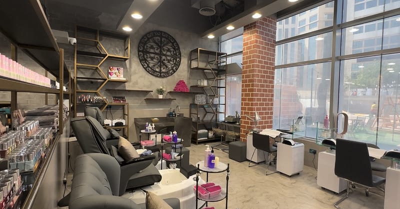 Facial And Eyebrow Services At Mad Lillies Salon Dubai - Image 3