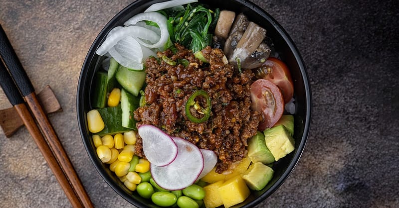 Feast On A Choice Of Poke Bowl 24oz + Classic Ice Tea For 1, 2 Or 4 Abu Dhabi - Image 5