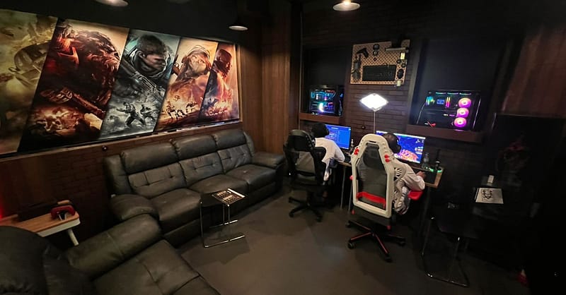 Gaming In General, Small Private, Or Big Private Room W/ Optional Food Dubai - Image 11
