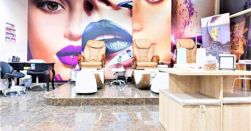 Get A Fresh Look With A Hair Wash, Trim & Blowdry For Medium Length Dubai - Image 5