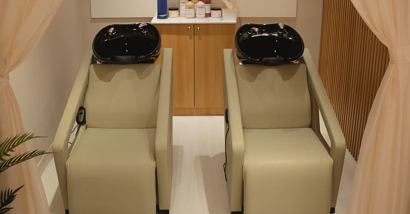 Get Smooth Skin With Waxing And Threading Options! Dubai - Image 3
