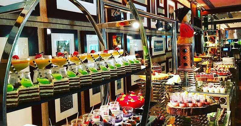 Indulge In A 5* Buffet With Beverages Child (59 Aed) Adult (108) Abu Dhabi - Image 3