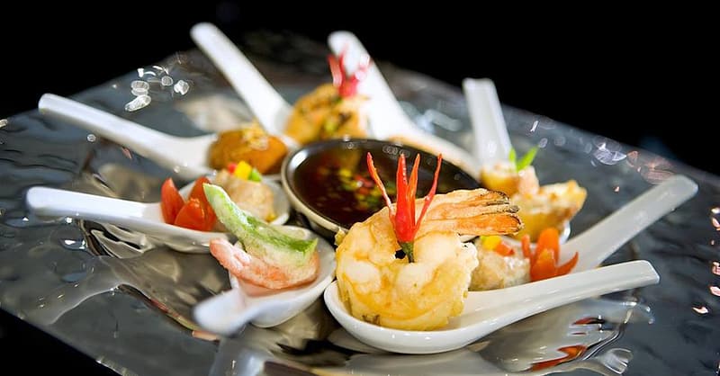 Indulge In A 5* Buffet With Beverages Child (59 Aed) Adult (108) Abu Dhabi - Image 9
