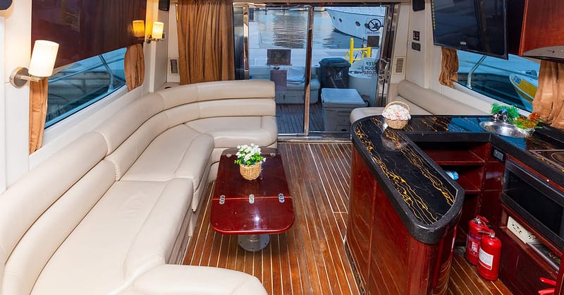 Luxury Yacht Or Fishing Tarrad Rental At Luxury Yachts Dubai - Image 17