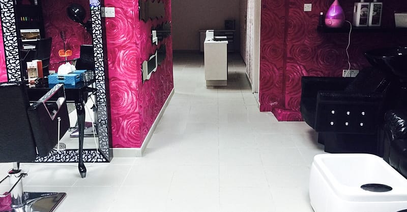 Mani-Pedi Abu Dhabi - Image 2
