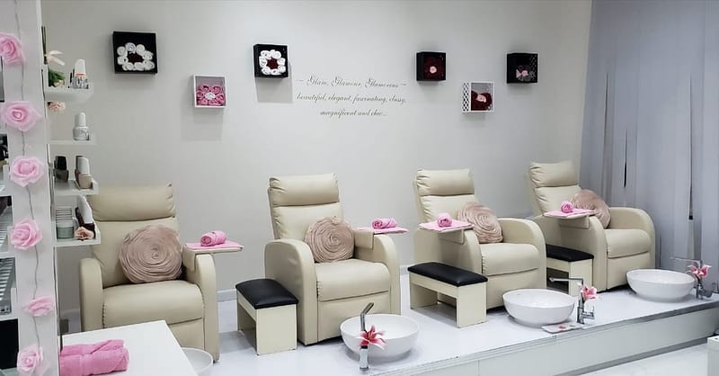 Manicure And Pedicure Abu Dhabi - Image 3