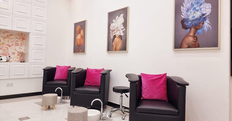 Full Hair Colour & Highlights Dubai