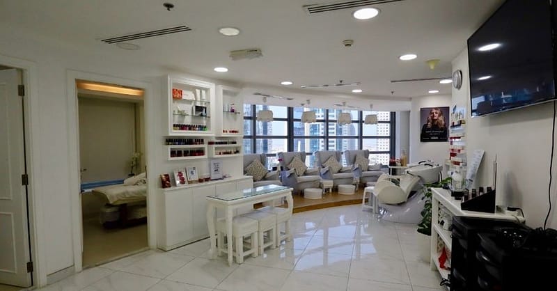 Nail Design Dubai - Image 4