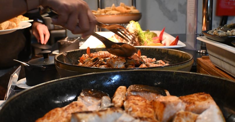 Night Dinner, Spicery @ 4* Novotel Gold District: Child Aed 45 & More Dubai - Image 4