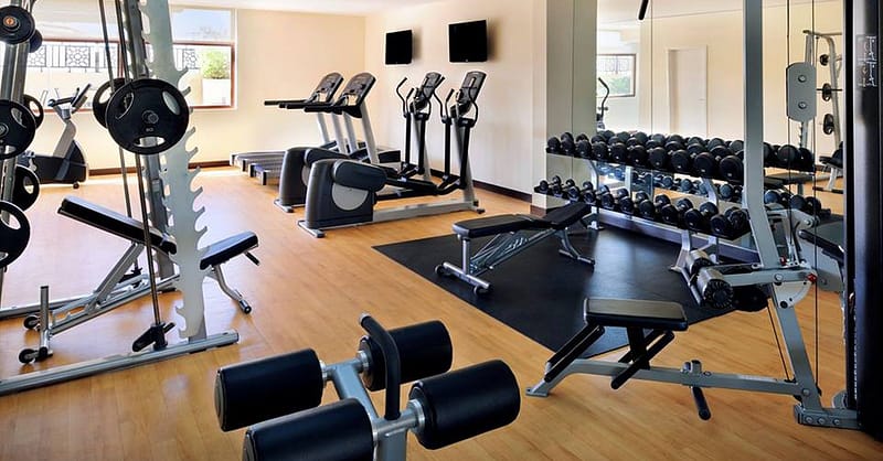 One-Day Pool And Gym Access Dubai - Image 4