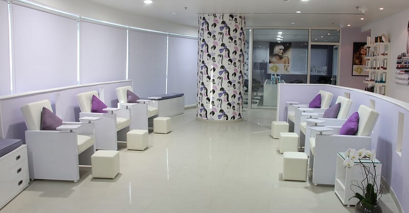 45-Minute Reflexology Dubai - Image 2