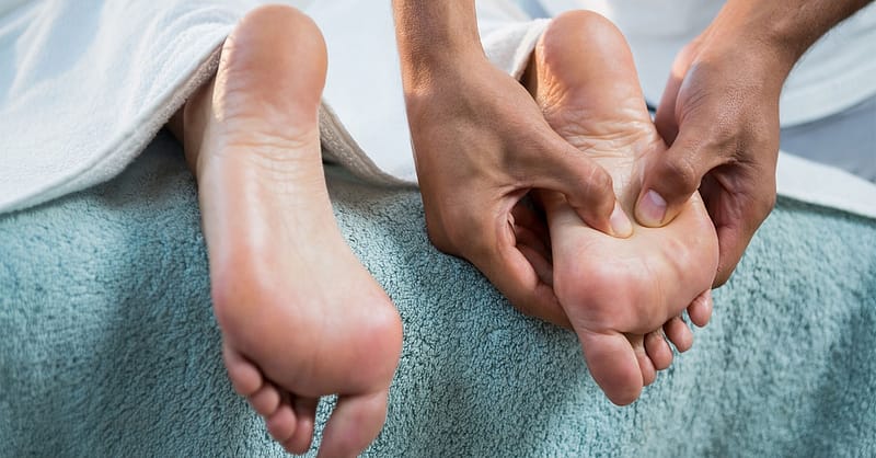 One Session Of Mani-Pedi With Foot Reflexology Or Foot Spa For Men Dubai - Image 3