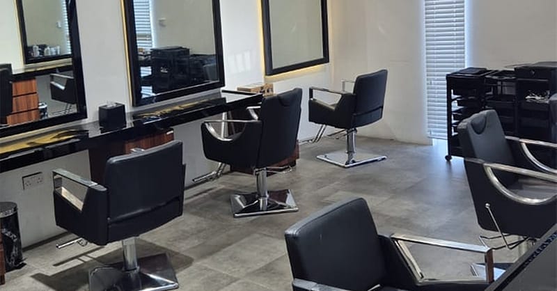 Personalized Beauty Experiences At Lux Ladies Salon Dubai - Image 4