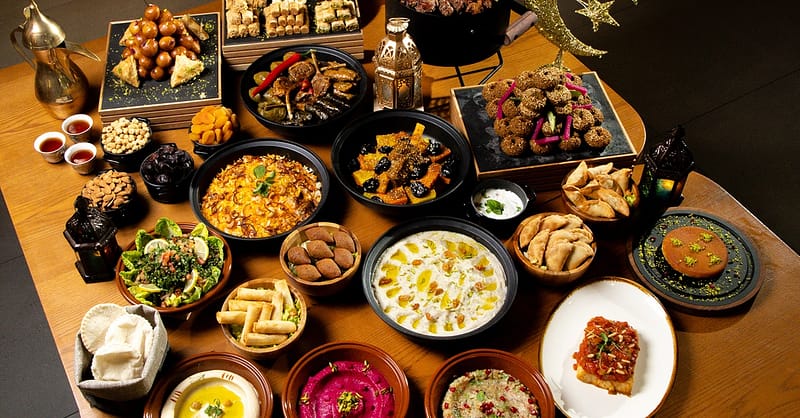 Premium 4* Dinner Buffet With Beverages For 1-4 Guests Dubai
