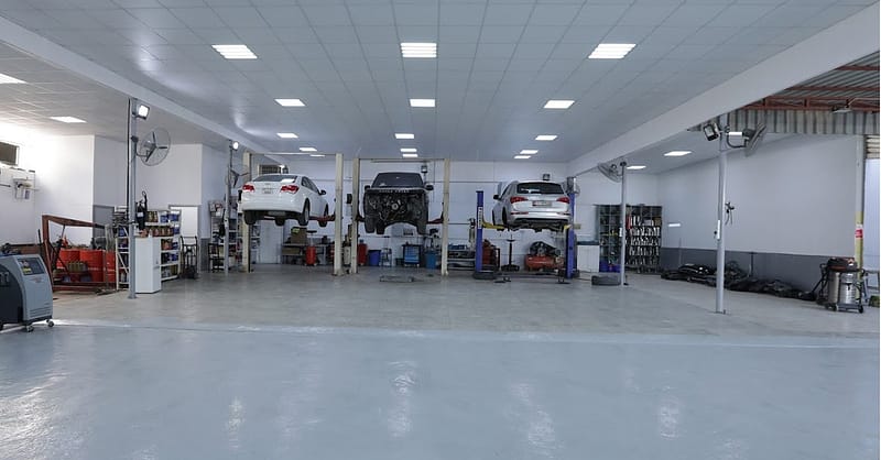 Restore W/ 1 Or 4 Alloy Rim Repairs Or 2 Or 4 Caliper Fancy Paint Dubai - Image 4