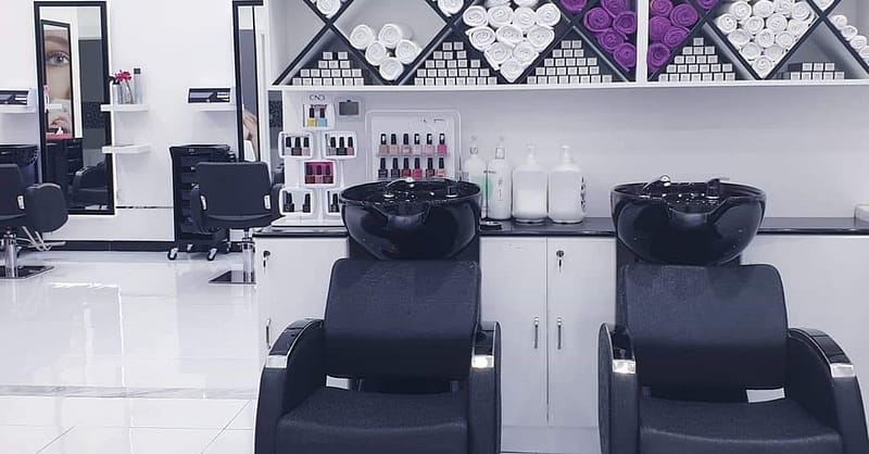 Revive Your Look With Vibrant Roots! Say Goodbye To Dull Hair Dubai - Image 2