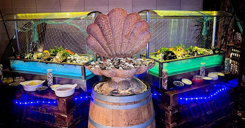 Seafood Night With Choice Of Beverage For One, Two Or Four Abu Dhabi - Image 3